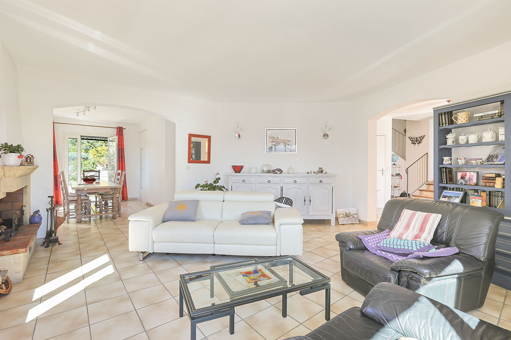 � vendre  Maison Hy�res (83400)