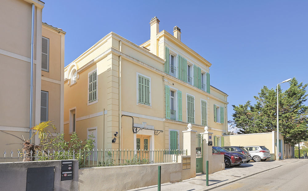 � vendre  Appartement Hy�res (83400)