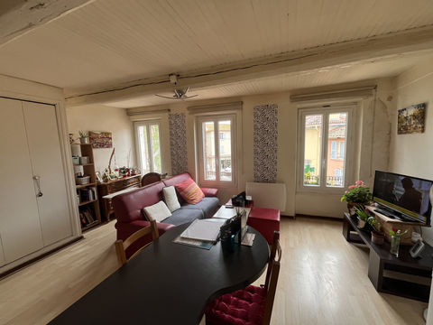   Appartement 2 pieces de 35,61m2 au centre ville de la garde Appartement - 2 pi�ce(s) - 36 m�