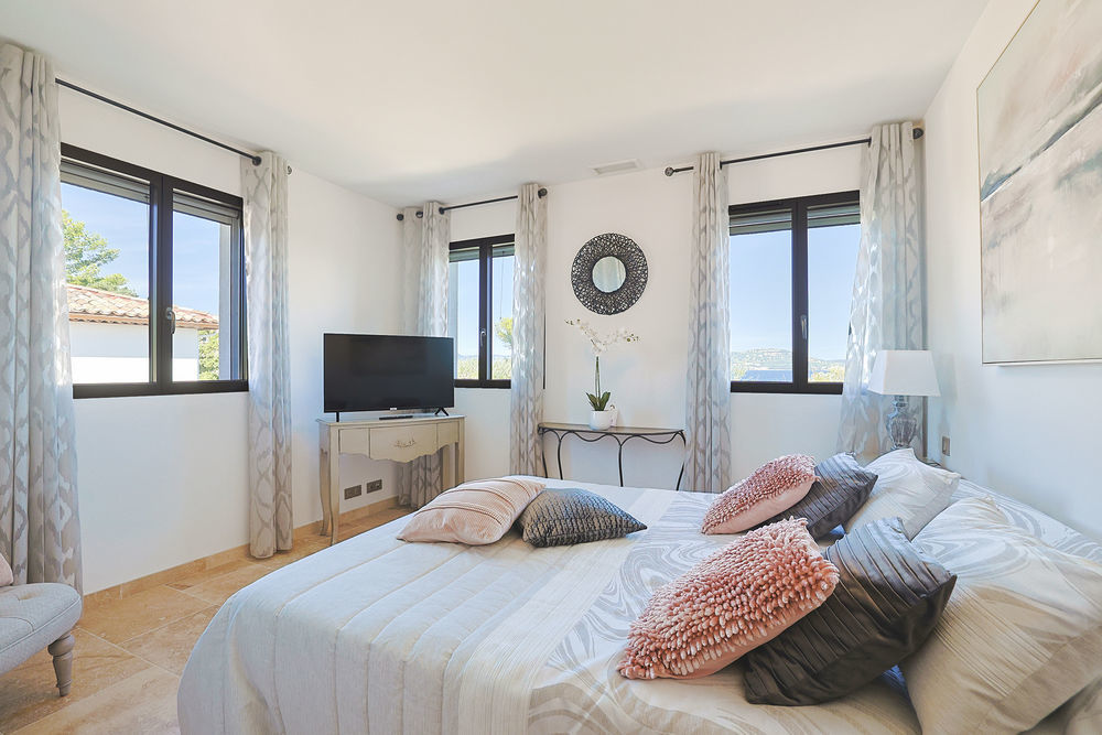 � vendre  Maison Hy�res (83400)