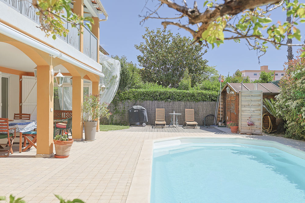 � vendre  Maison Hy�res (83400)