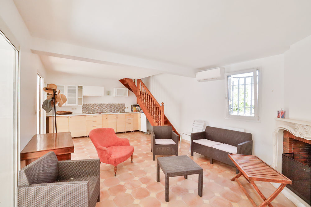 � vendre  Maison Carqueiranne (83320)