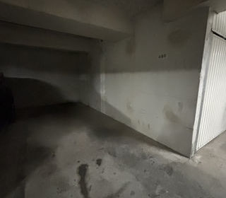  Parking / Garage � vendre 12 m�