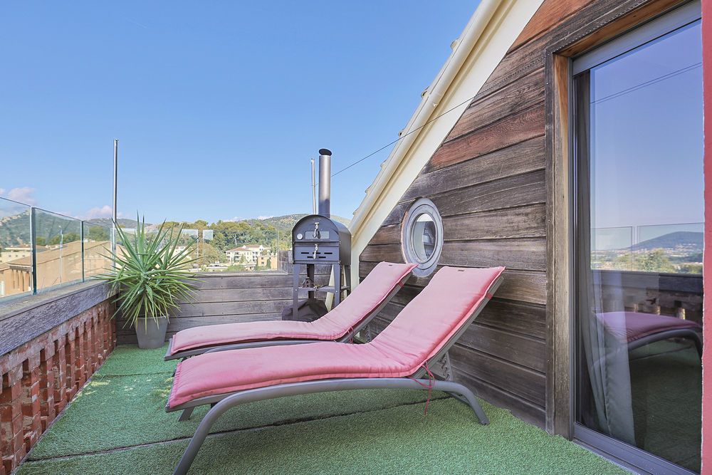 � vendre  Appartement Hy�res (83400)