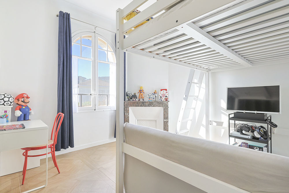 � vendre  Maison Hy�res (83400)