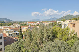  Appartement � vendre 5 pi�ces 128 m�