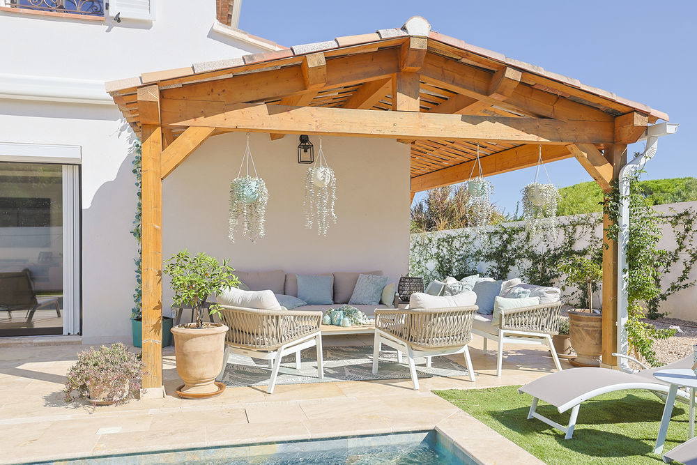 � vendre  Maison Hy�res (83400)