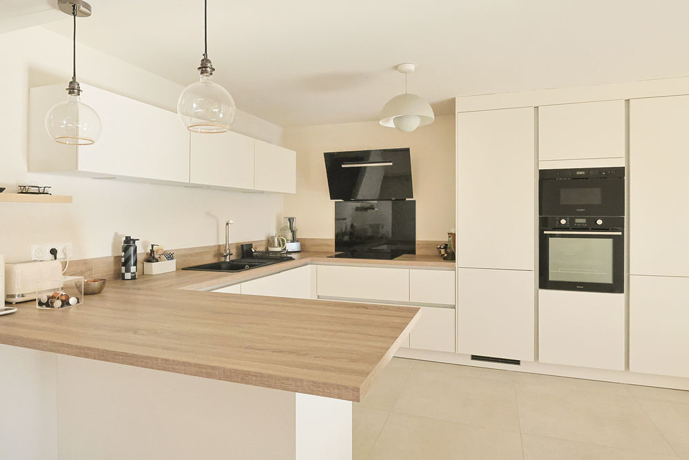 � vendre  Maison Hy�res (83400)