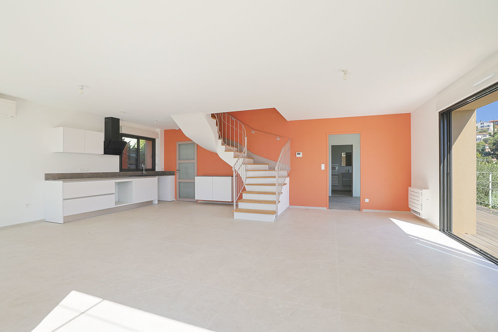 � vendre  Maison Hy�res (83400)