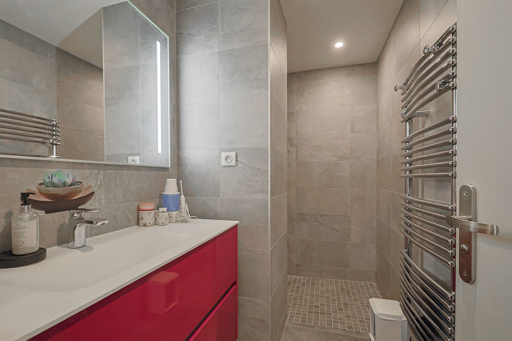 � vendre  Appartement Hy�res (83400)