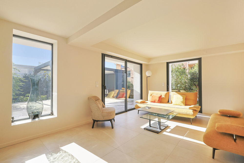 � vendre  Maison Hy�res (83400)