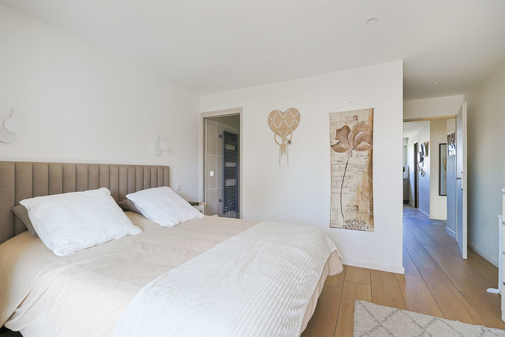 � vendre  Appartement Hy�res (83400)