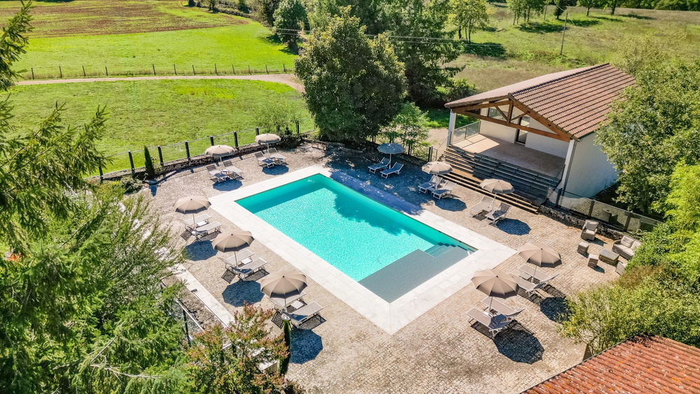 � vendre  Propri�t�/ch�teau Caylus (82160)