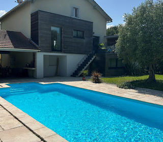  Maison � louer 9 pi�ces 216 m�