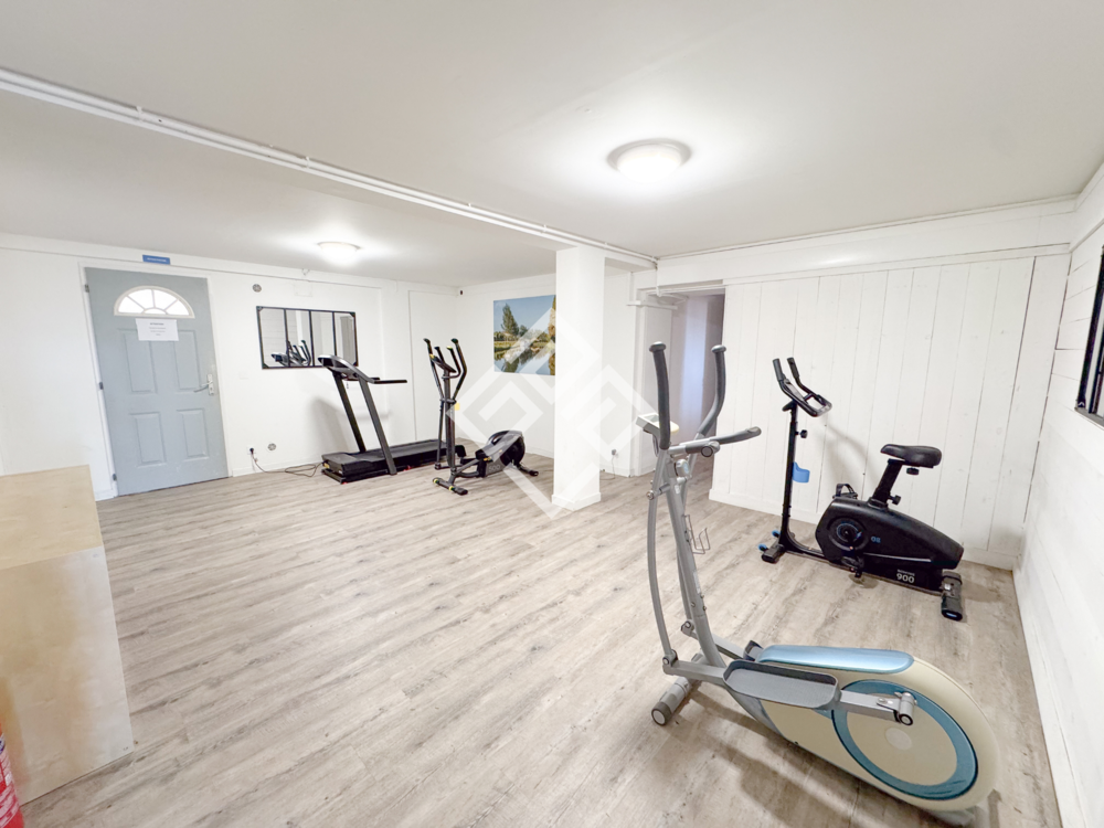 � vendre  Propri�t�/ch�teau Olonzac (34210)