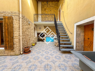  Maison � vendre 6 pi�ces 180 m�