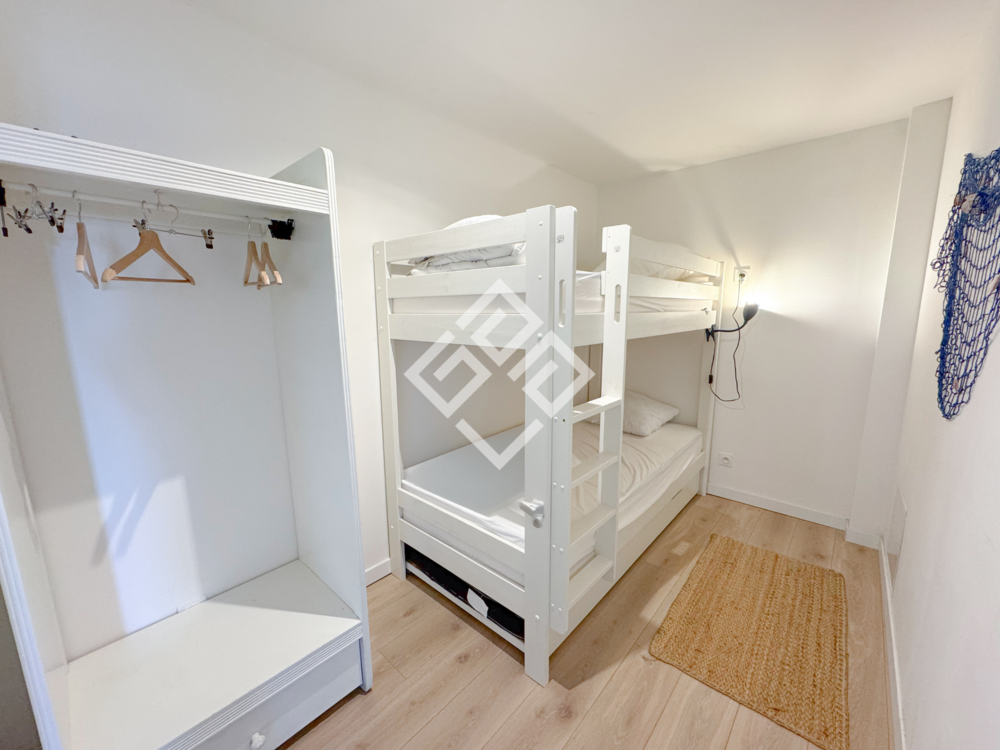 � vendre  Propri�t�/ch�teau Olonzac (34210)