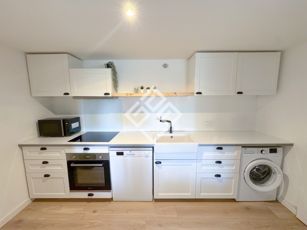 � vendre  Propri�t�/ch�teau Olonzac (34210)