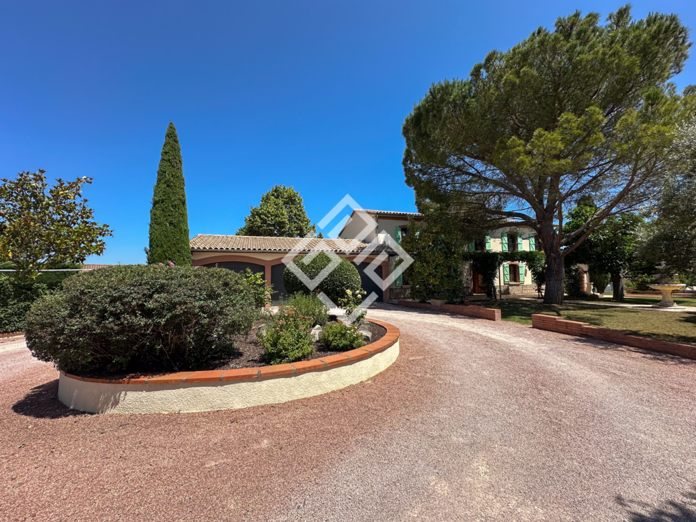 � vendre  Propri�t�/ch�teau Toulouse (31000)