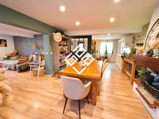  Maison � vendre 8 pi�ces 196 m�