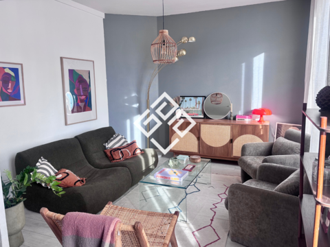   Appartement lumineux � deux pas du centre-ville Appartement - 3 pi�ce(s) - 64 m�