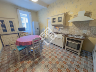  Maison � vendre 8 pi�ces 245 m�