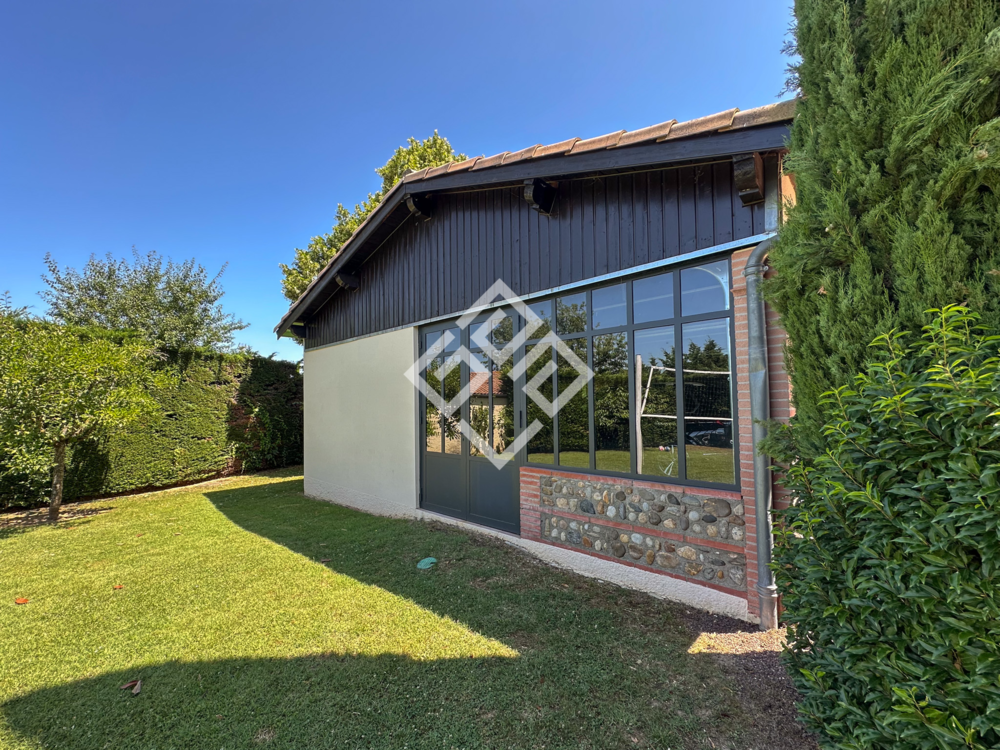 � vendre  Propri�t�/ch�teau Toulouse (31000)