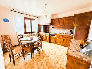  Maison � vendre 7 pi�ces 218 m�