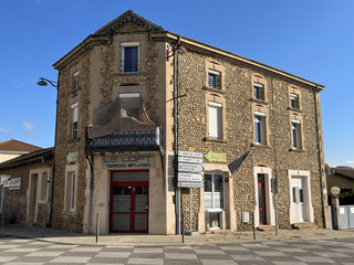  Immeuble � vendre 209 m�