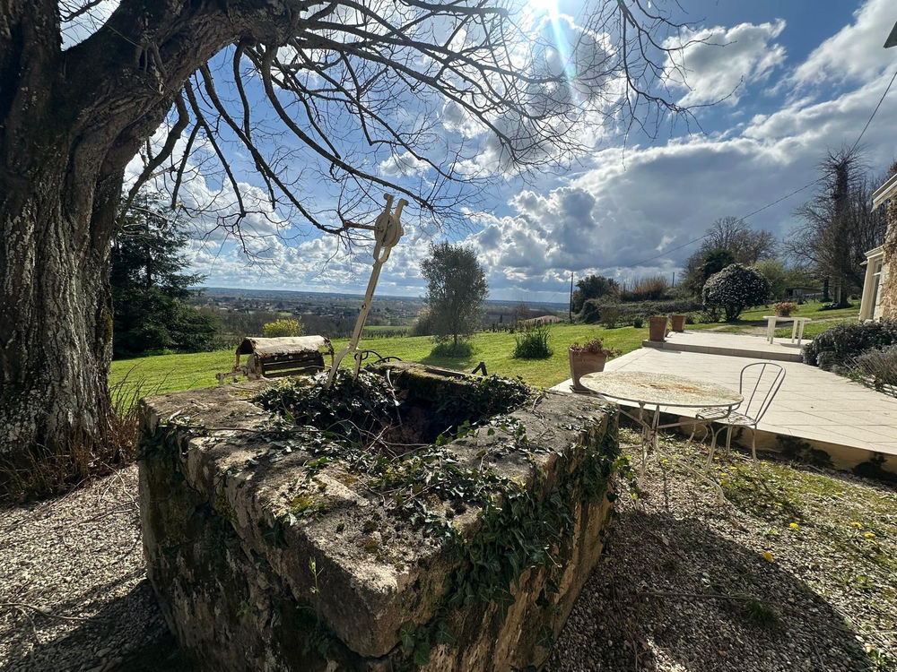 � vendre  Propri�t�/ch�teau Cadillac (33410)