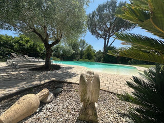  Propri�t�/ch�teau � vendre 9 pi�ces 309 m�