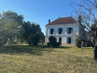  Propri�t�/ch�teau � vendre 15 + pi�ces 445 m�