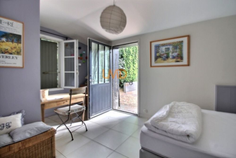 � vendre  Maison Les Portes-en-R� (17880)