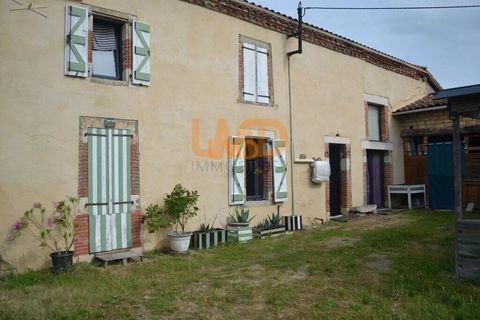   Corp DE Ferme Avec Terrain Maison - 5 pi�ce(s) - 115 m�