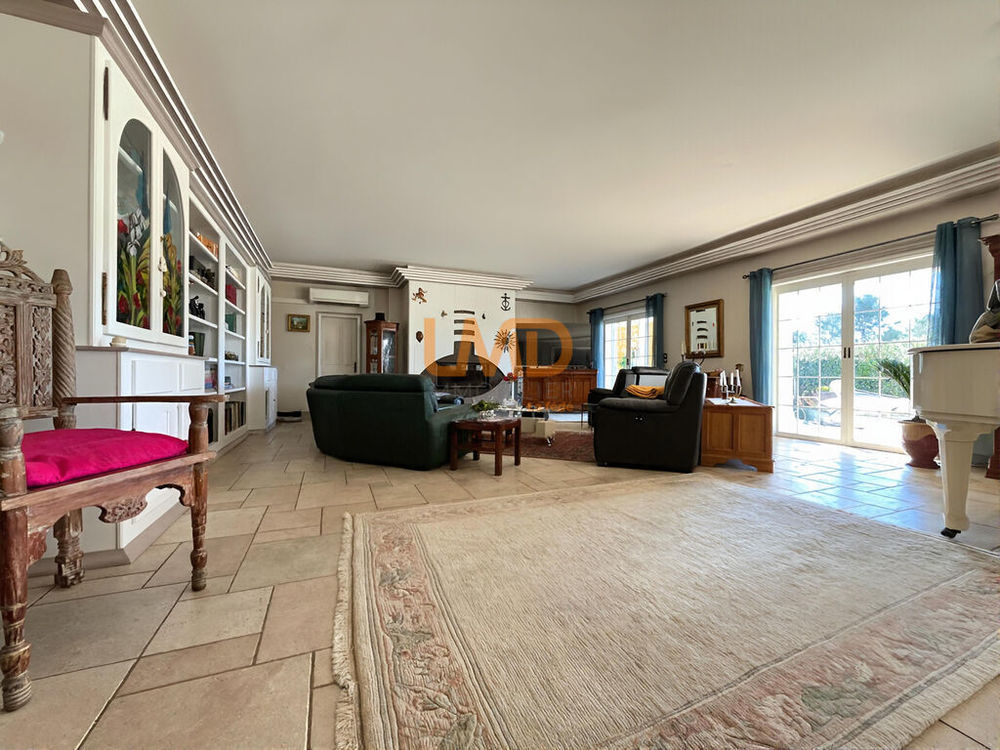 � vendre  Maison Trans-en-Provence (83720)