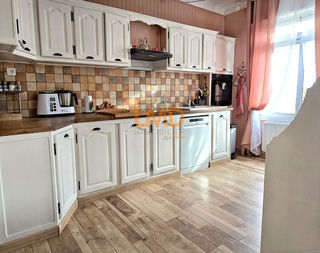  Appartement � vendre 5 pi�ces 123 m�