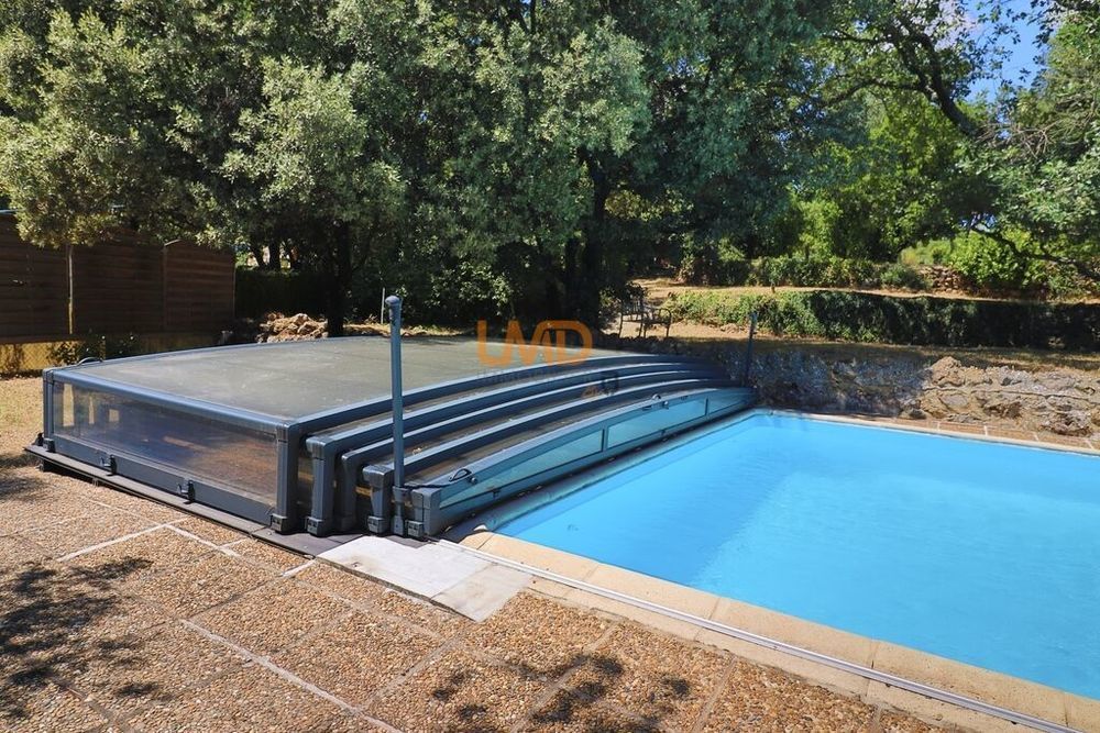 � vendre  Maison Saint-Maximin-la-Sainte-Baume (83470)