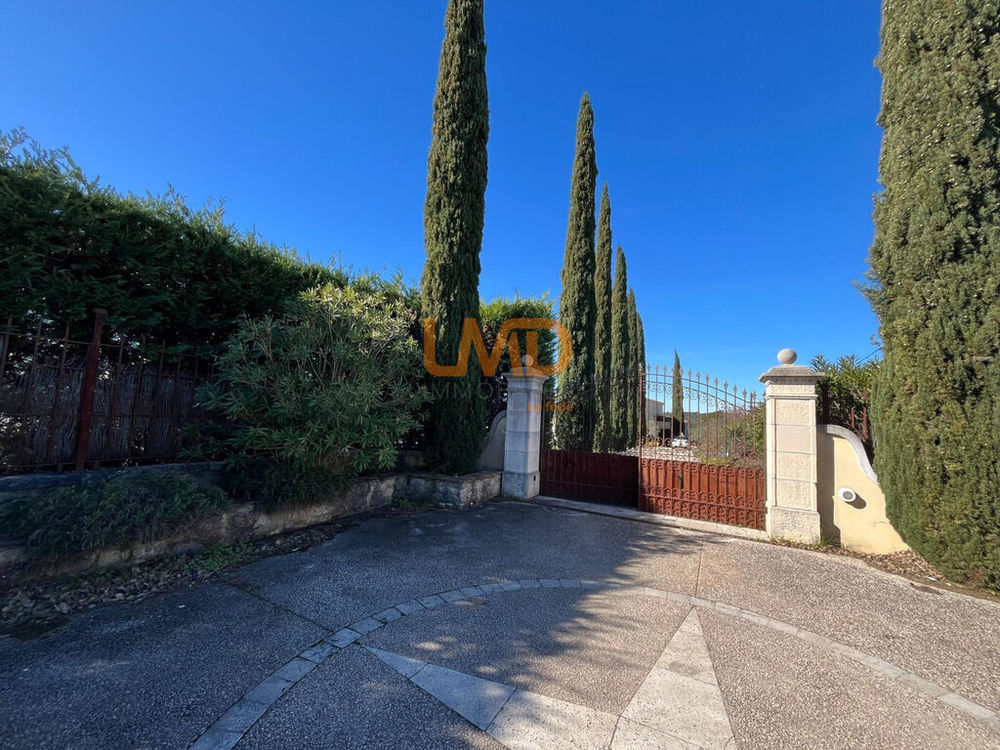 � vendre  Maison Trans-en-Provence (83720)