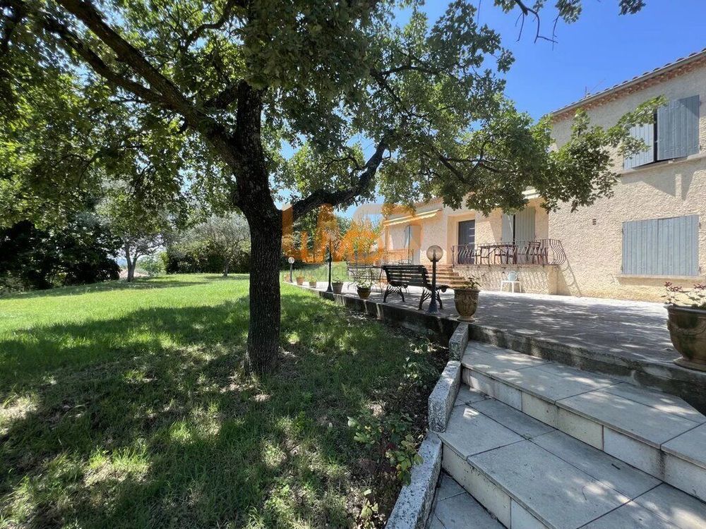 � vendre  Maison Saint-Restitut (26130)