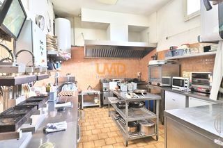  Immeuble � vendre 261 m�