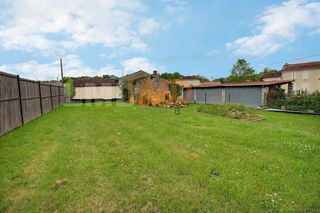  Terrain � vendre 4 pi�ces 130 m�