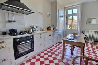  Maison � vendre 6 pi�ces 217 m�