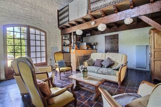  Maison � vendre 7 pi�ces 244 m�