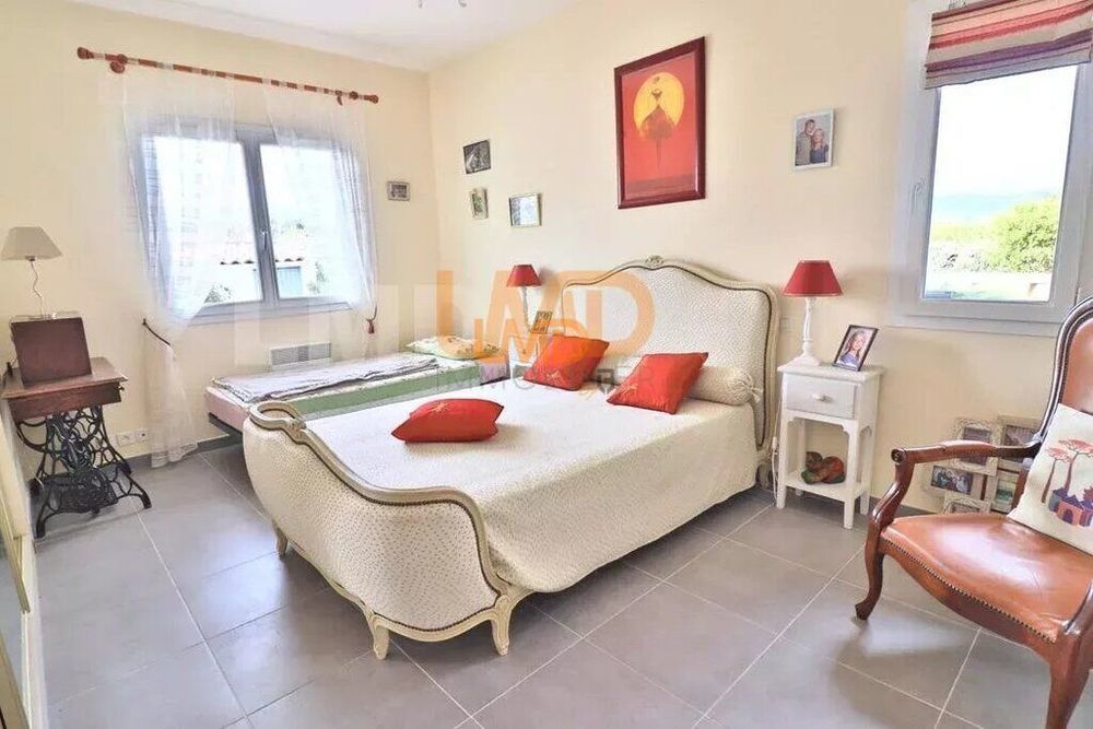 � vendre  Maison Le Luc (83340)