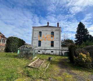  Maison � vendre 9 pi�ces 274 m�