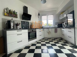  Maison � vendre 5 pi�ces 105 m�