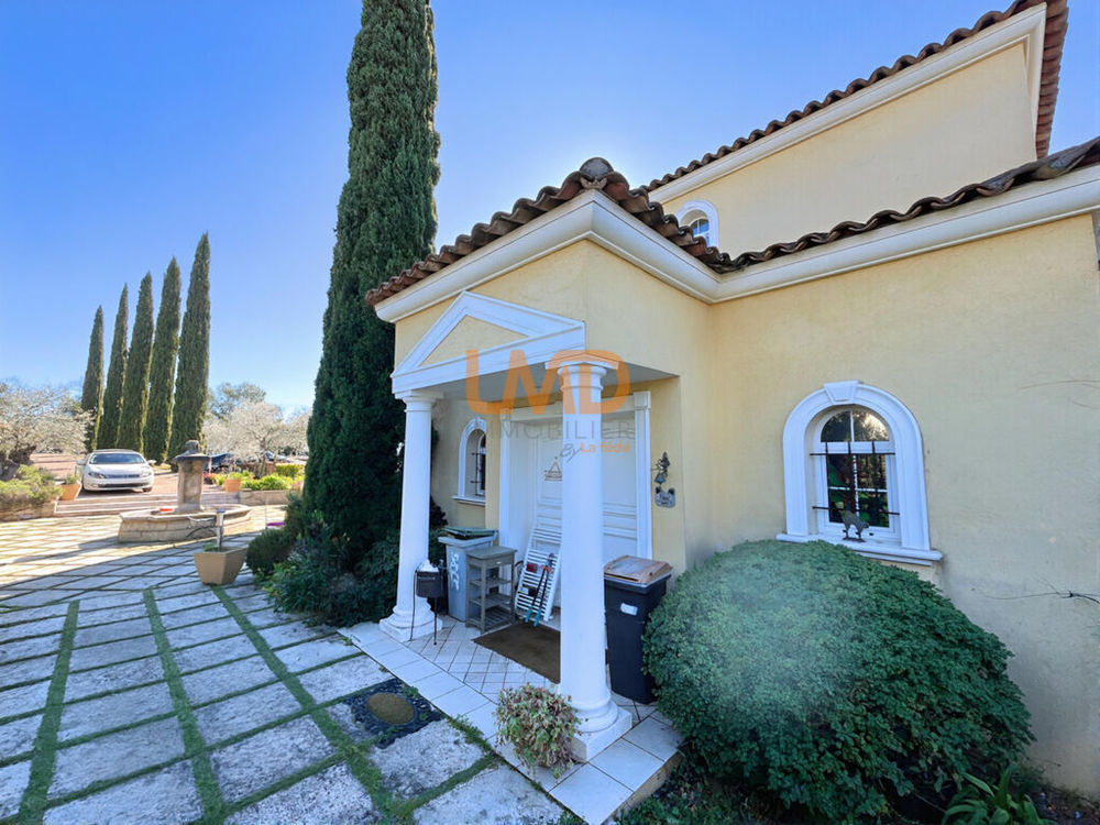 � vendre  Maison Trans-en-Provence (83720)