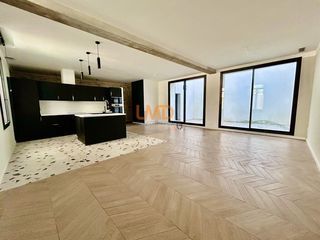  Appartement � vendre 5 pi�ces 135 m�