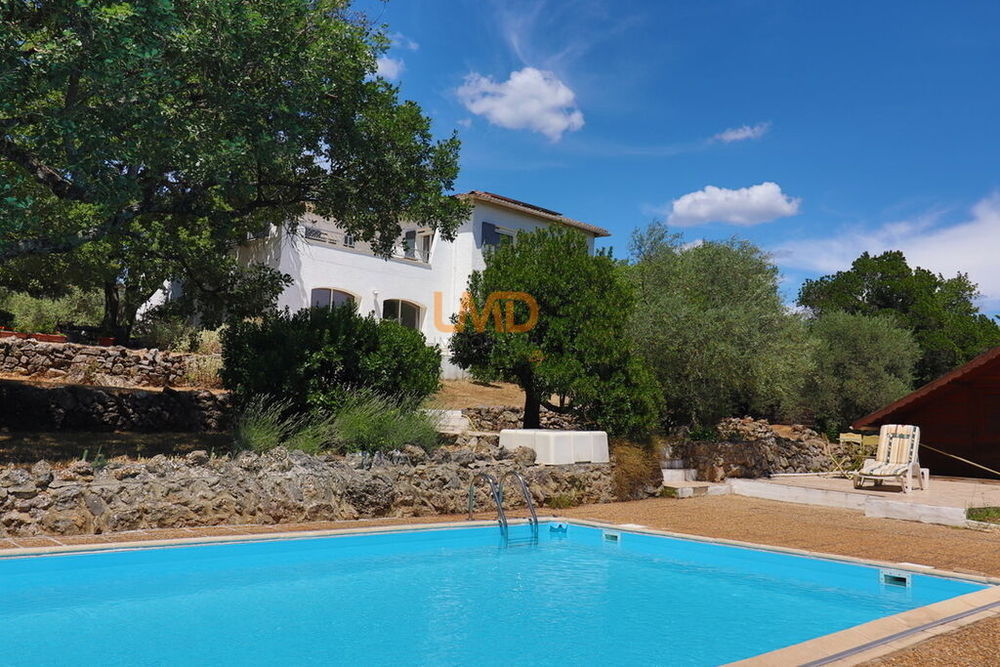 � vendre  Maison Saint-Maximin-la-Sainte-Baume (83470)