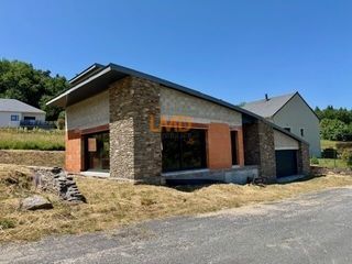  Maison � vendre 5 pi�ces 196 m�